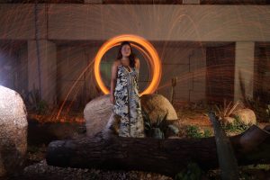 Teoria e criatividade iluminam as ruas de Feira de Santana em aula prática de Fotografia da Unifat
